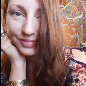 Meet your Posher, Marisa